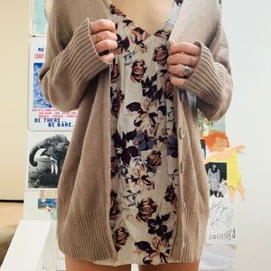 Oversized large buttoned cardigan
